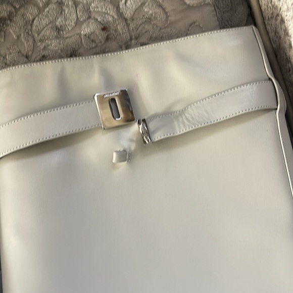 Givenchy women’s short lock leather pants boot size 41 - Picture 9 of 11